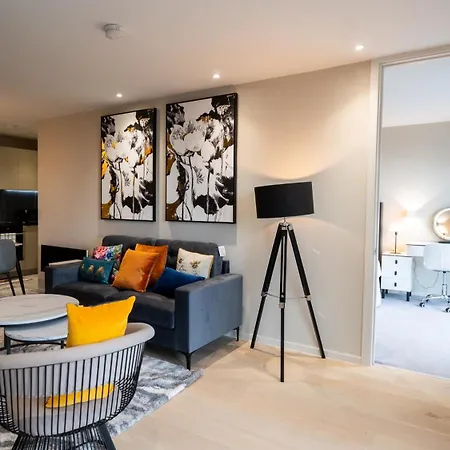Mega5 Modern 2Bedroom Luxury Apartment Deansgate-2Baths, 2Toilets, With Car Park-2